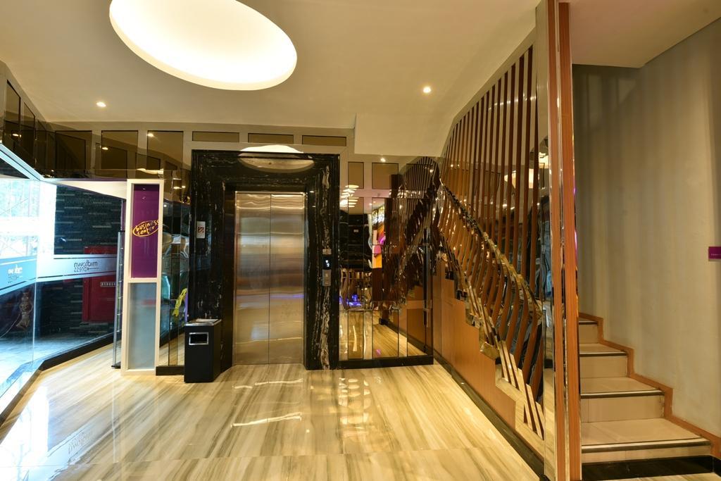 Midtown Xpress Balikpapan Hotel Kültér fotó