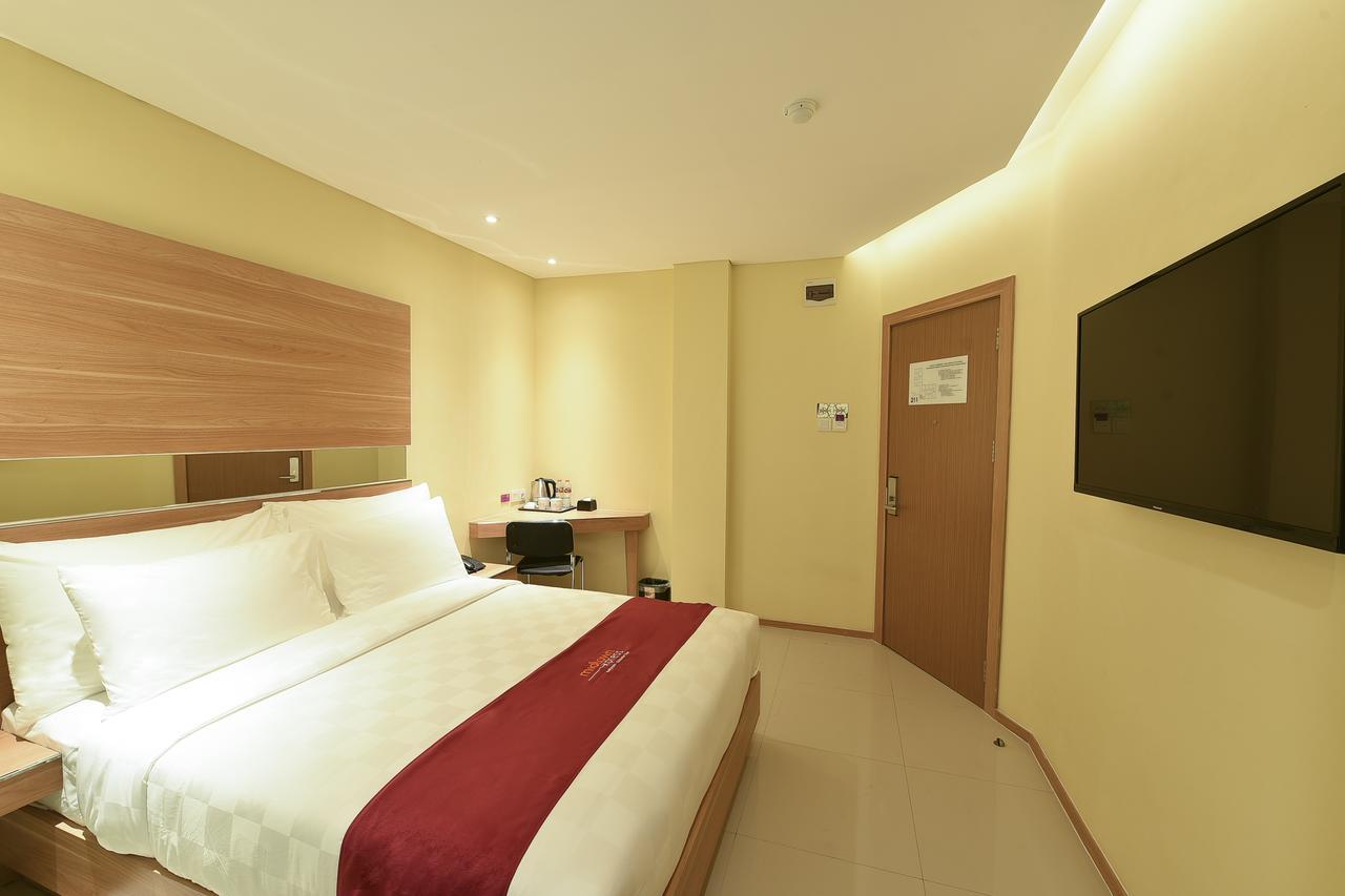 Midtown Xpress Balikpapan Hotel Kültér fotó
