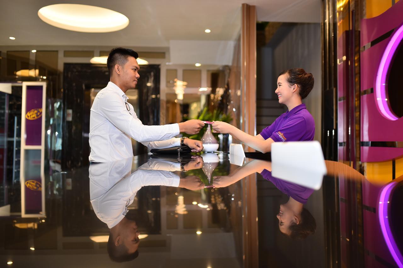 Midtown Xpress Balikpapan Hotel Kültér fotó